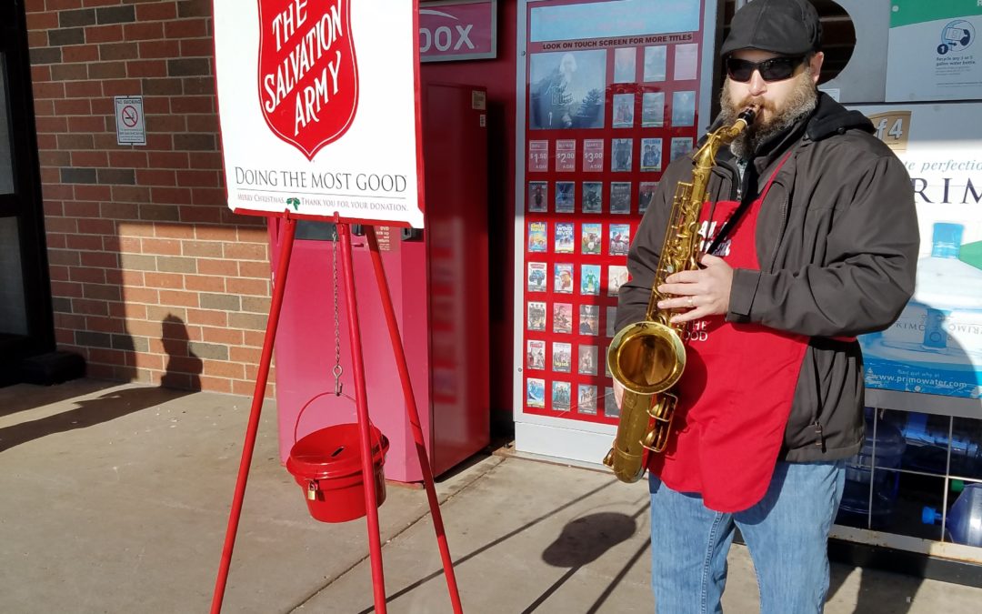 Exchange Kettle Project “Swings” with a Sax Christmas Solo