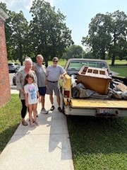 Exchange Members Donate Furniture to Project Woman